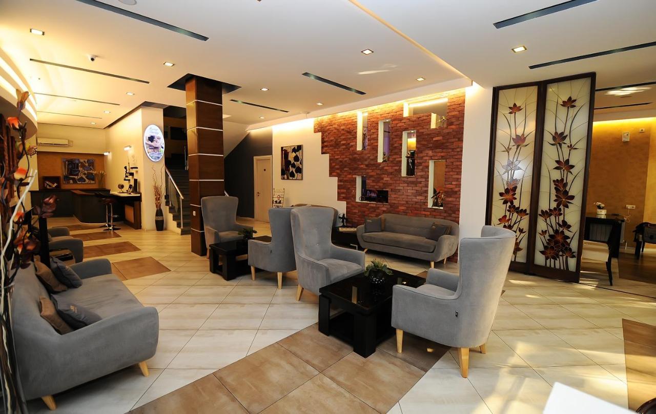 Coral Boutique Hotel Tbilisi Bagian luar foto